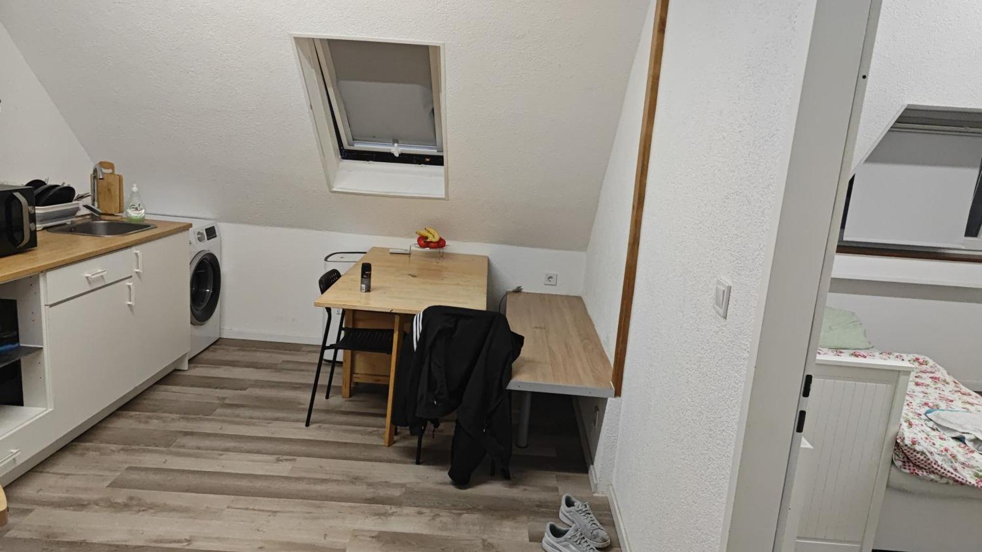 Rest-in-muelheim Homestay *